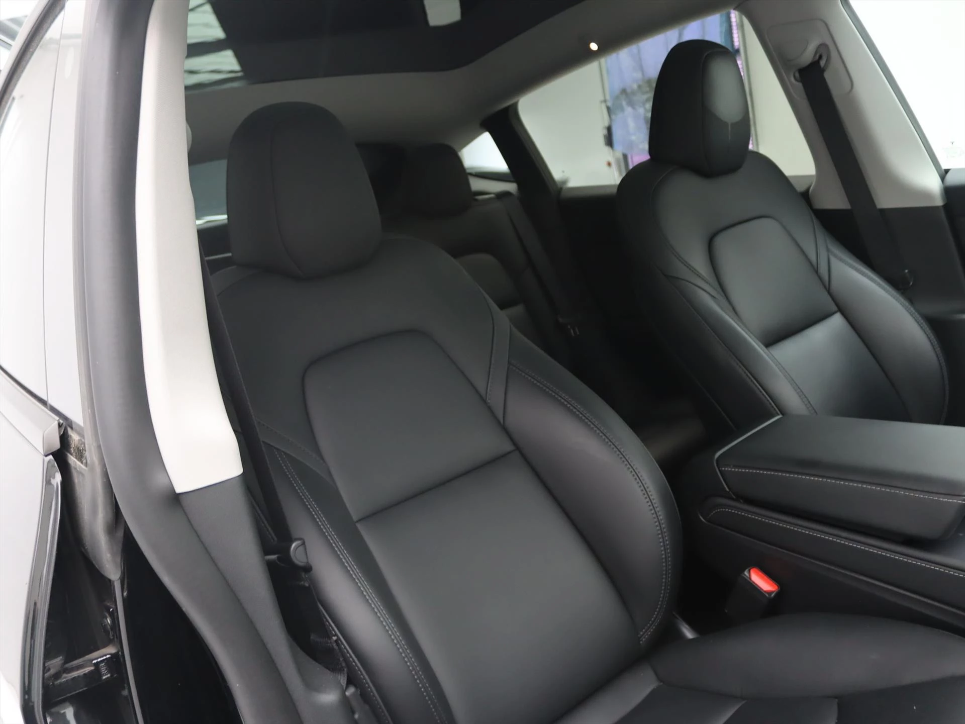 Hoofdafbeelding Tesla Model Y