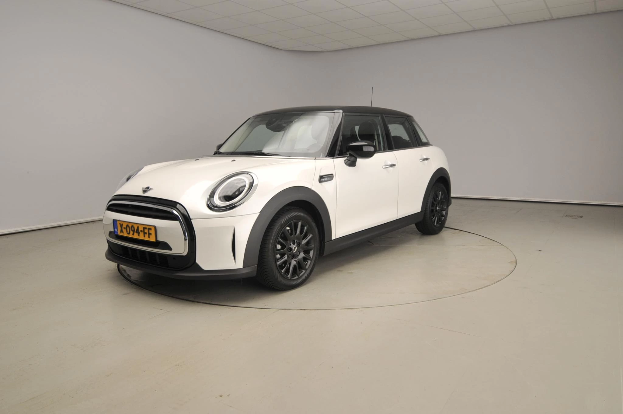 Hoofdafbeelding MINI 5-deurs