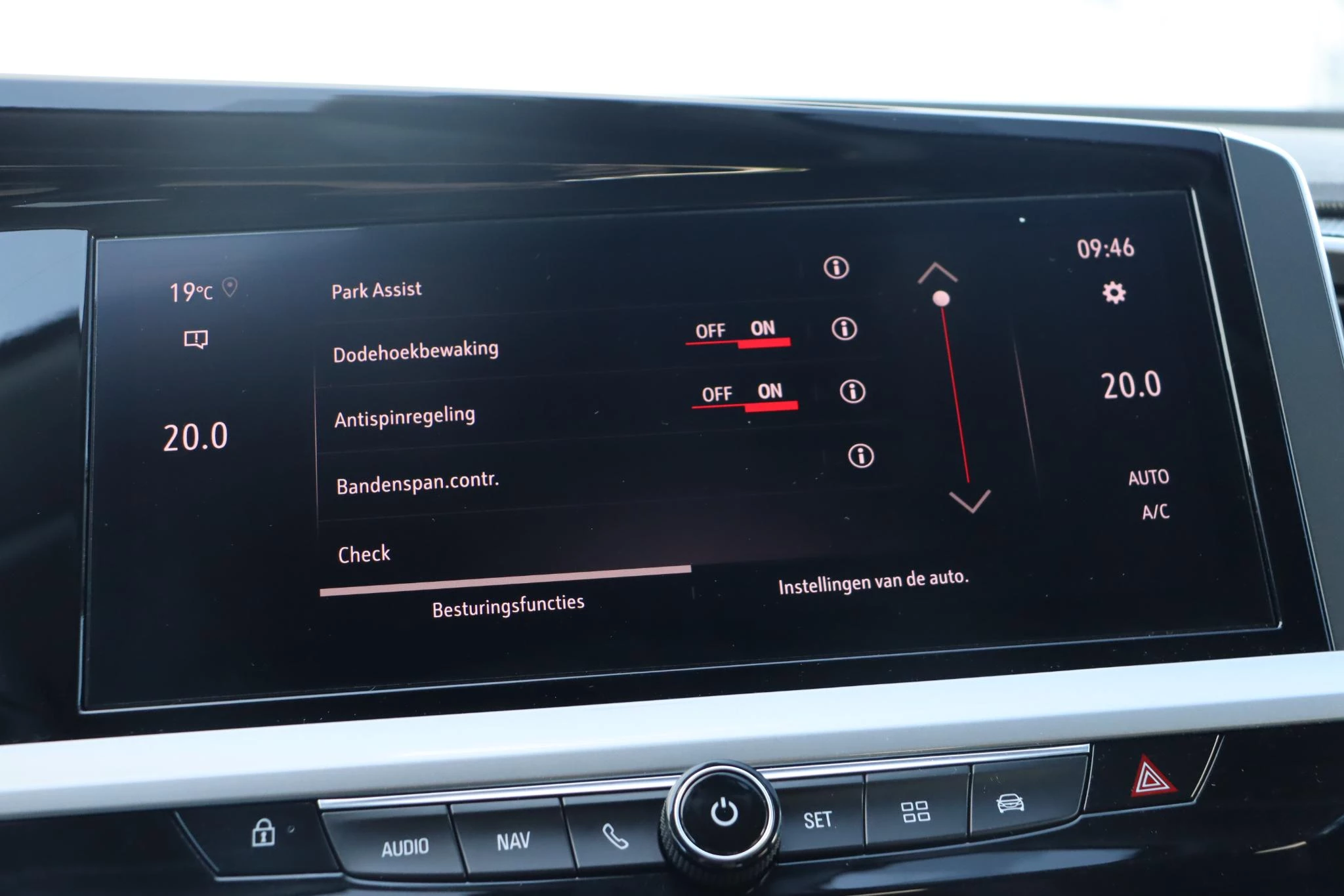 Hoofdafbeelding Opel Grandland