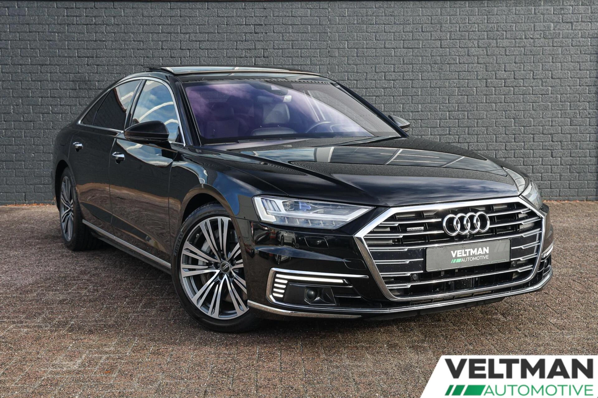 Hoofdafbeelding Audi A8