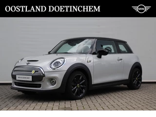 MINI Electric Essential / Sportstoelen / LED / Live Cockpit Professional / Head-Up / Cruise Control