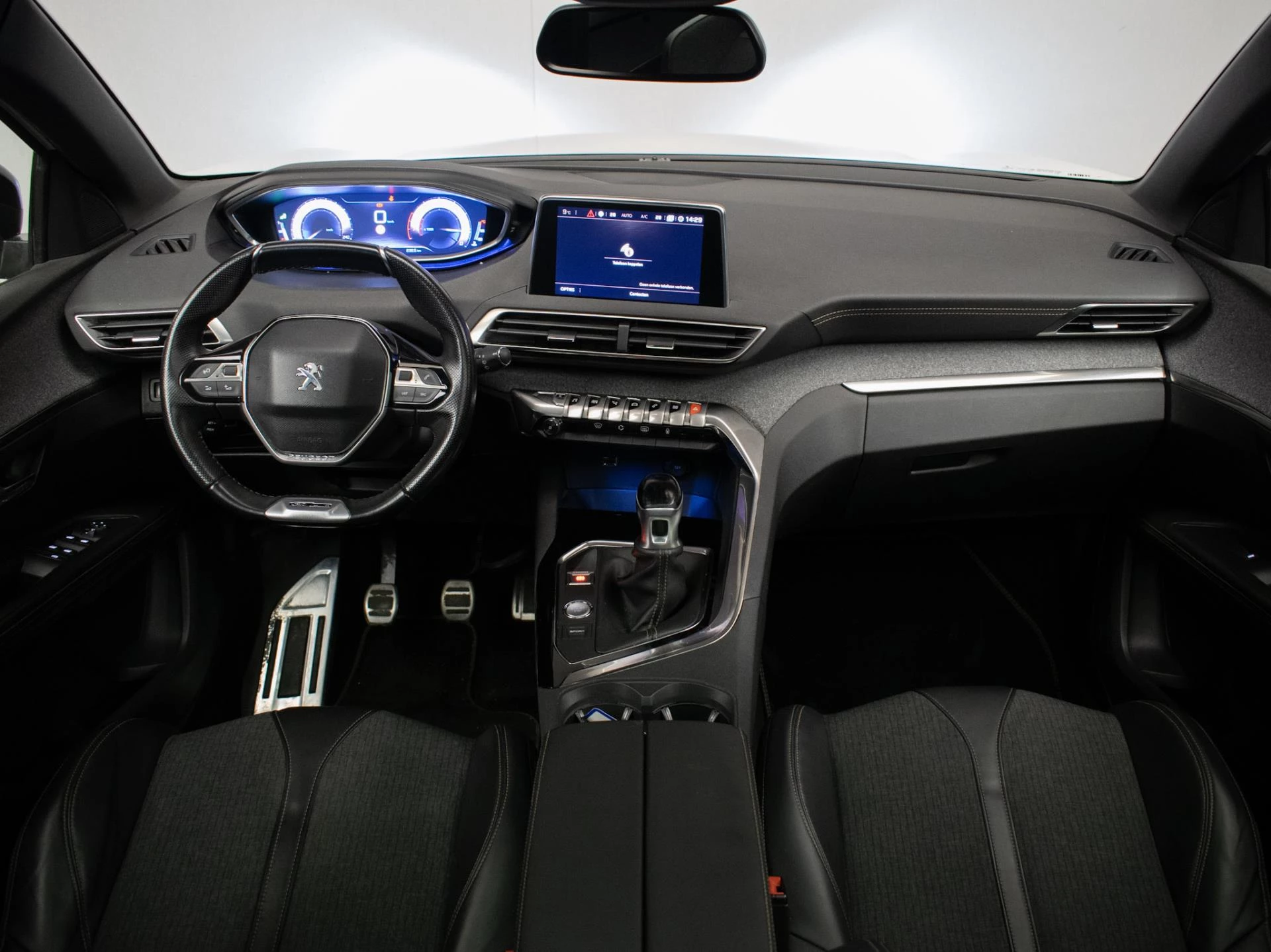 Hoofdafbeelding Peugeot 5008