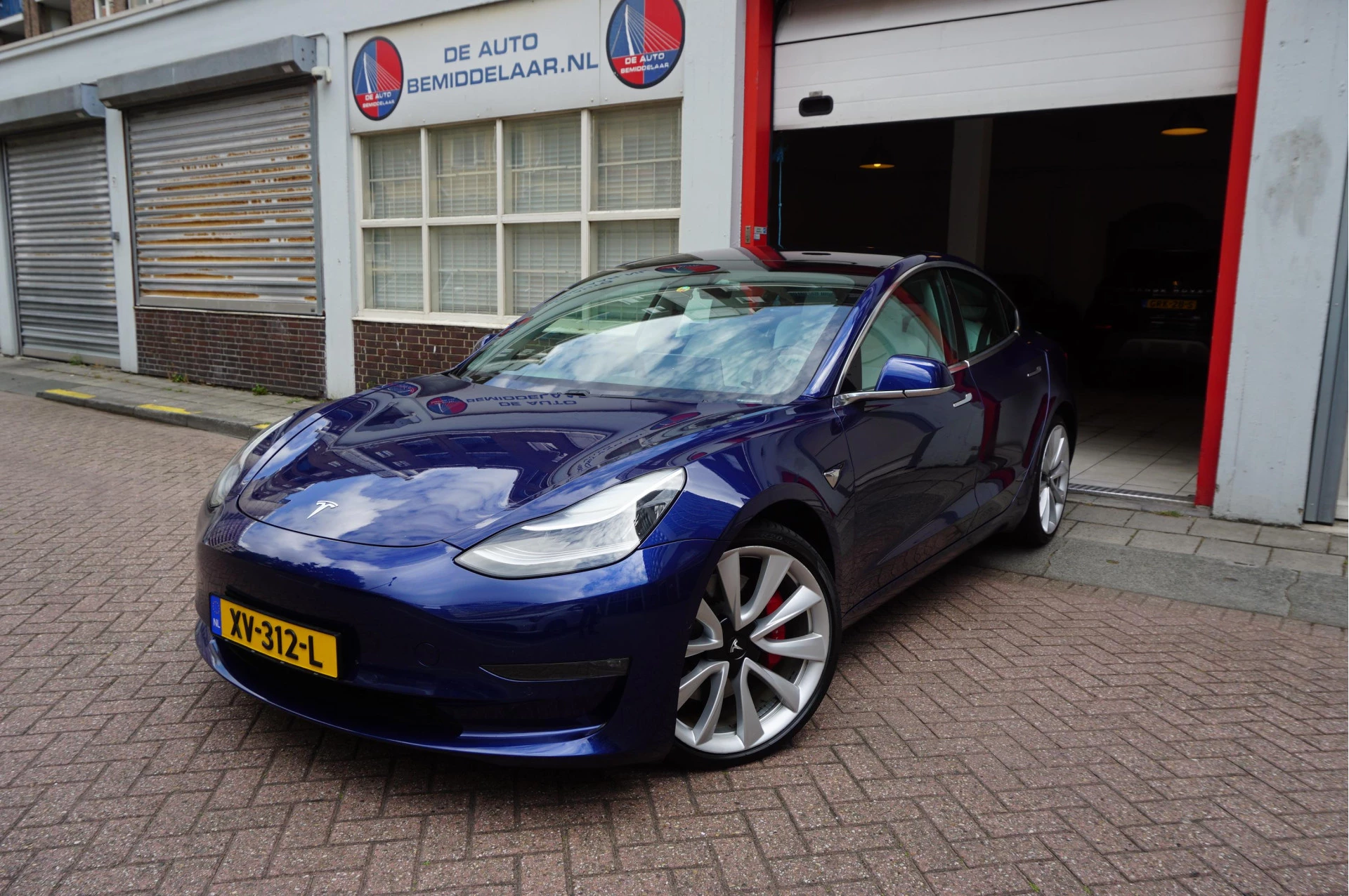 Hoofdafbeelding Tesla Model 3