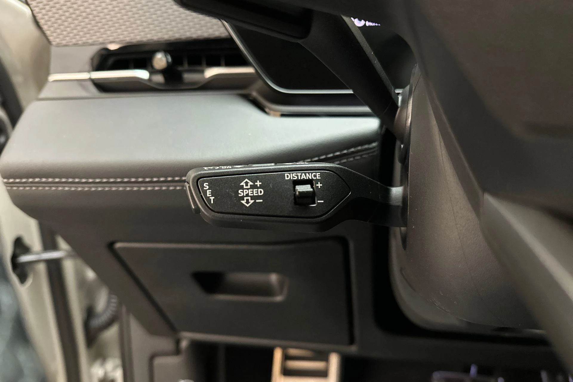Hoofdafbeelding Audi A6 Avant e-tron