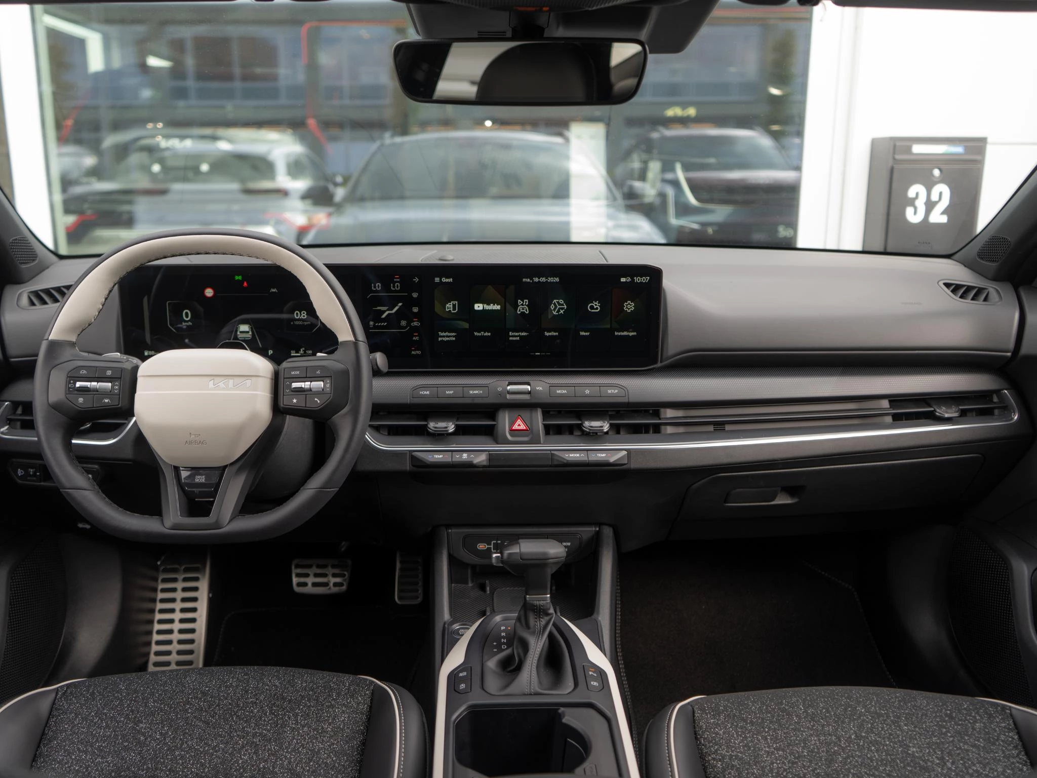 Hoofdafbeelding Kia K4
