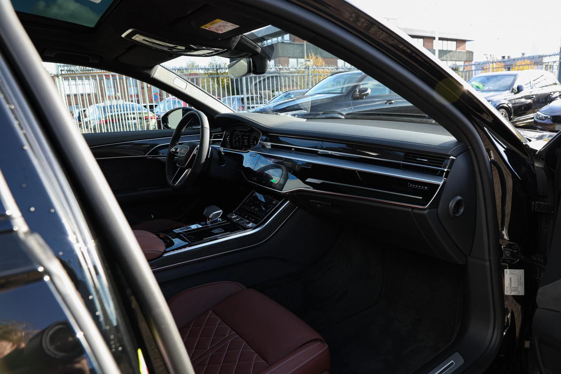 Hoofdafbeelding Audi A8