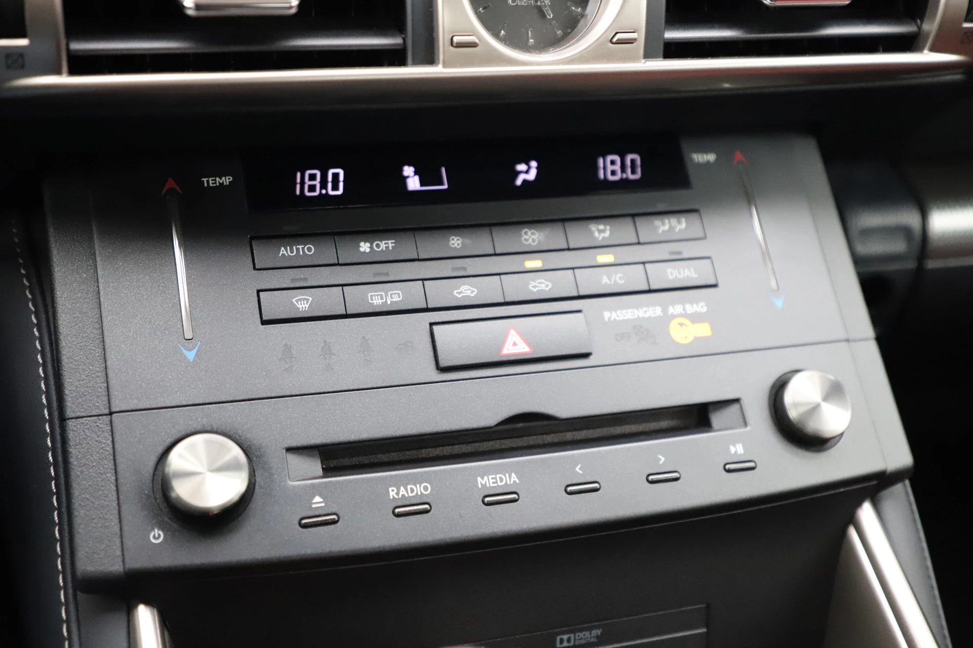 Hoofdafbeelding Lexus IS