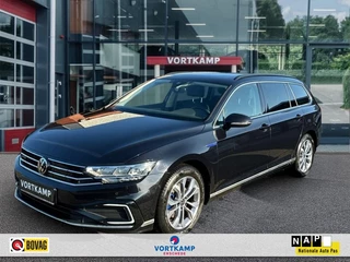 Volkswagen Passat Variant 1.4 TSI DSG GTE PANO-DAK/TREKHAAK/CAMERA/LEDER/NAVI/CARPLAY/ACC