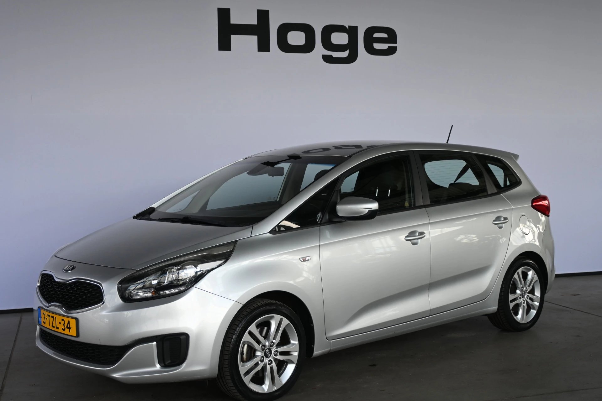 Hoofdafbeelding Kia Carens