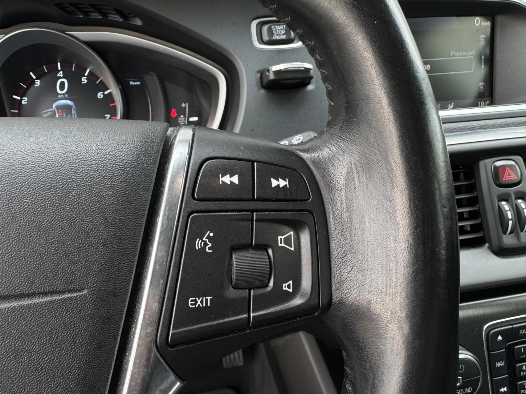 Hoofdafbeelding Volvo V40