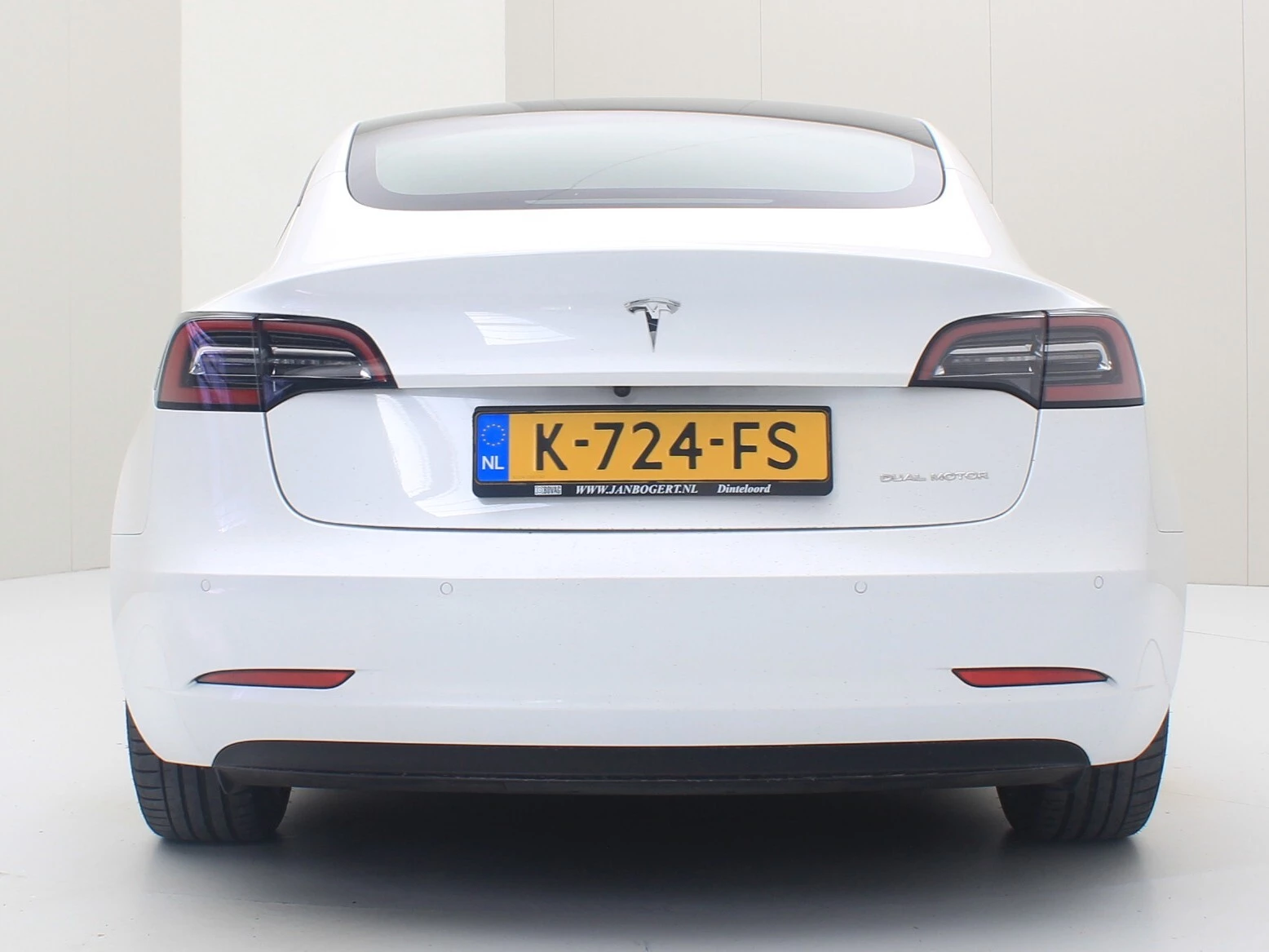 Hoofdafbeelding Tesla Model 3