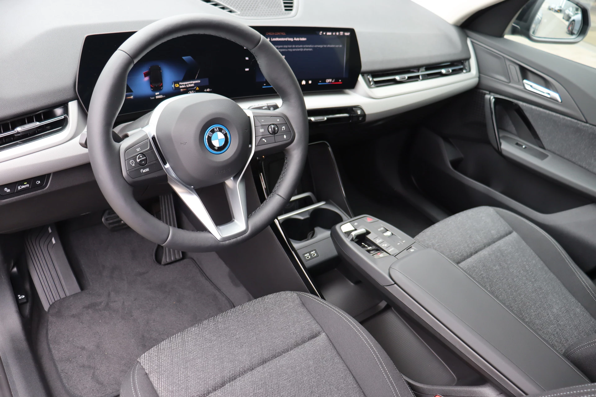 Hoofdafbeelding BMW iX1