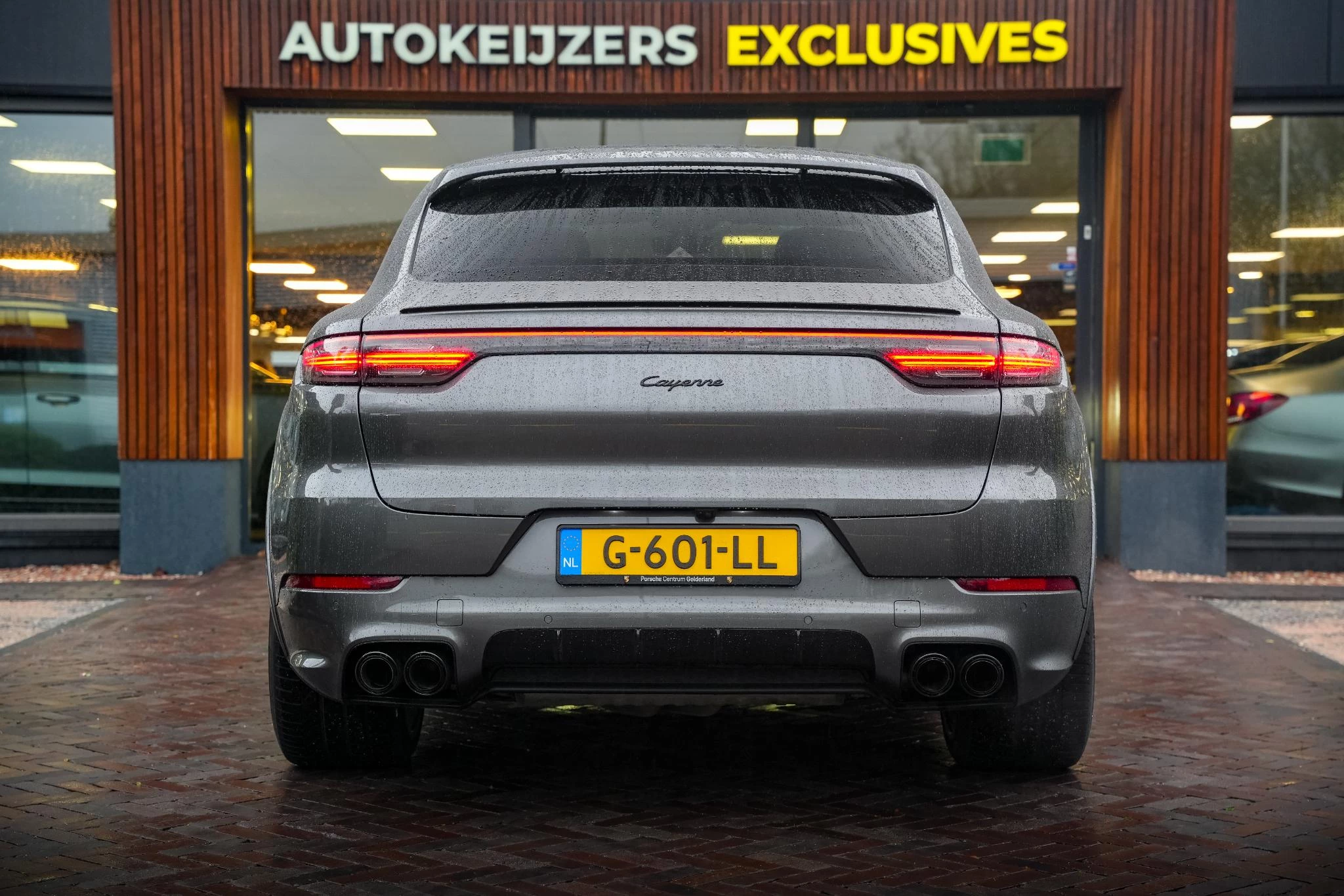 Hoofdafbeelding Porsche Cayenne