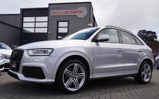 Audi RSQ3 2.5 TFSI RS Q3 quattro | Carbon | Bose | Stoelverwarming | Navi / Multimediasysteem | LED |