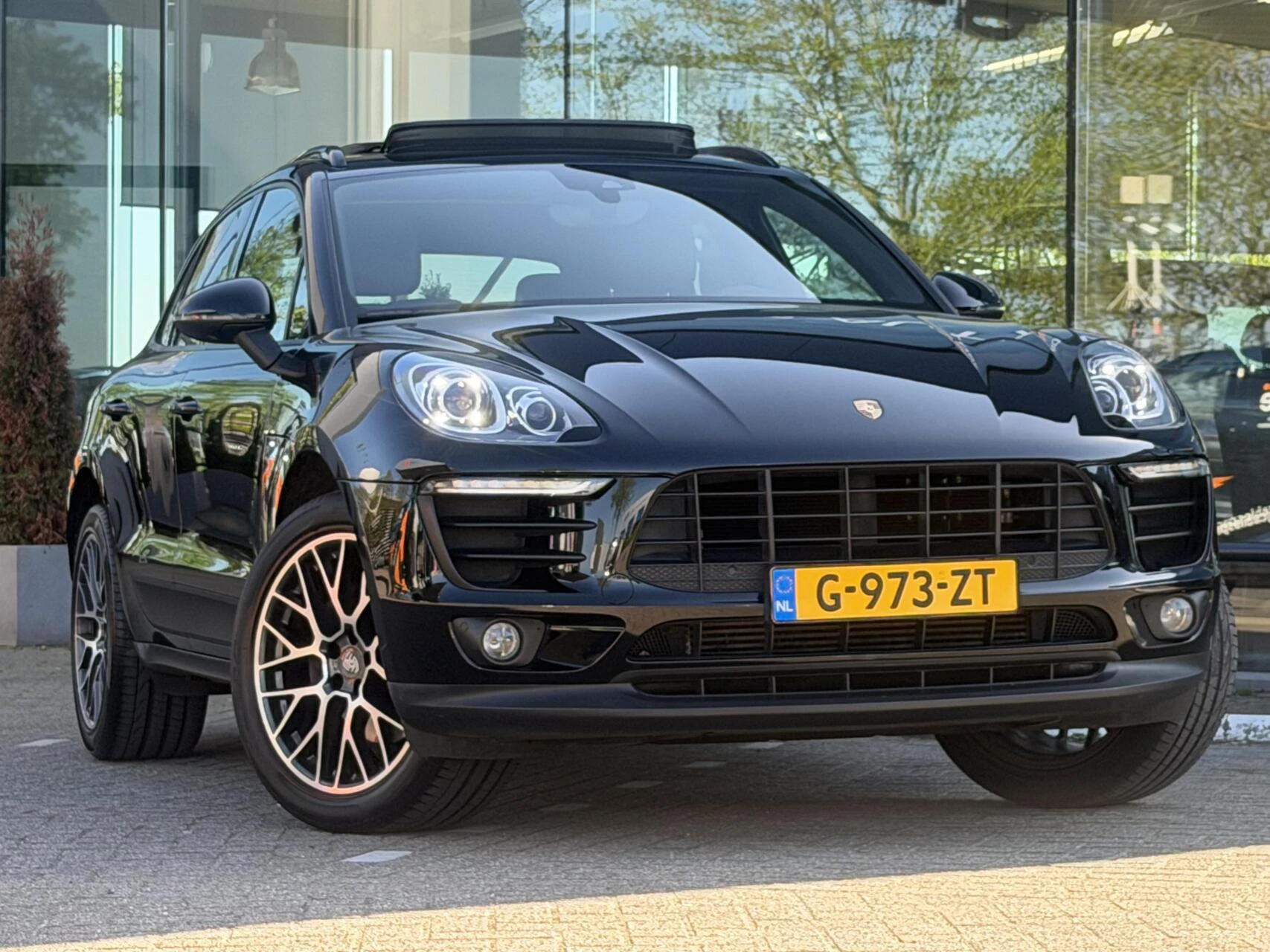 Hoofdafbeelding Porsche Macan