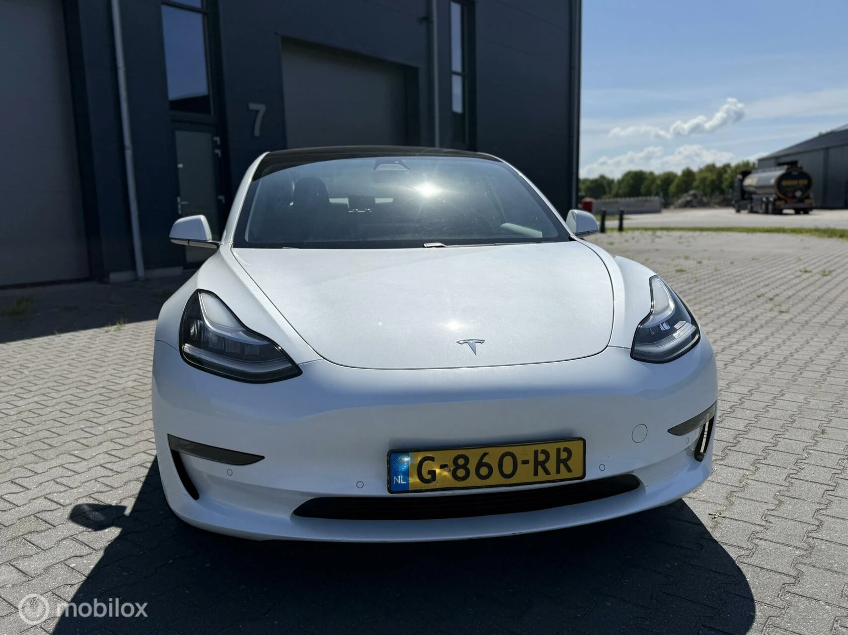 Hoofdafbeelding Tesla Model 3