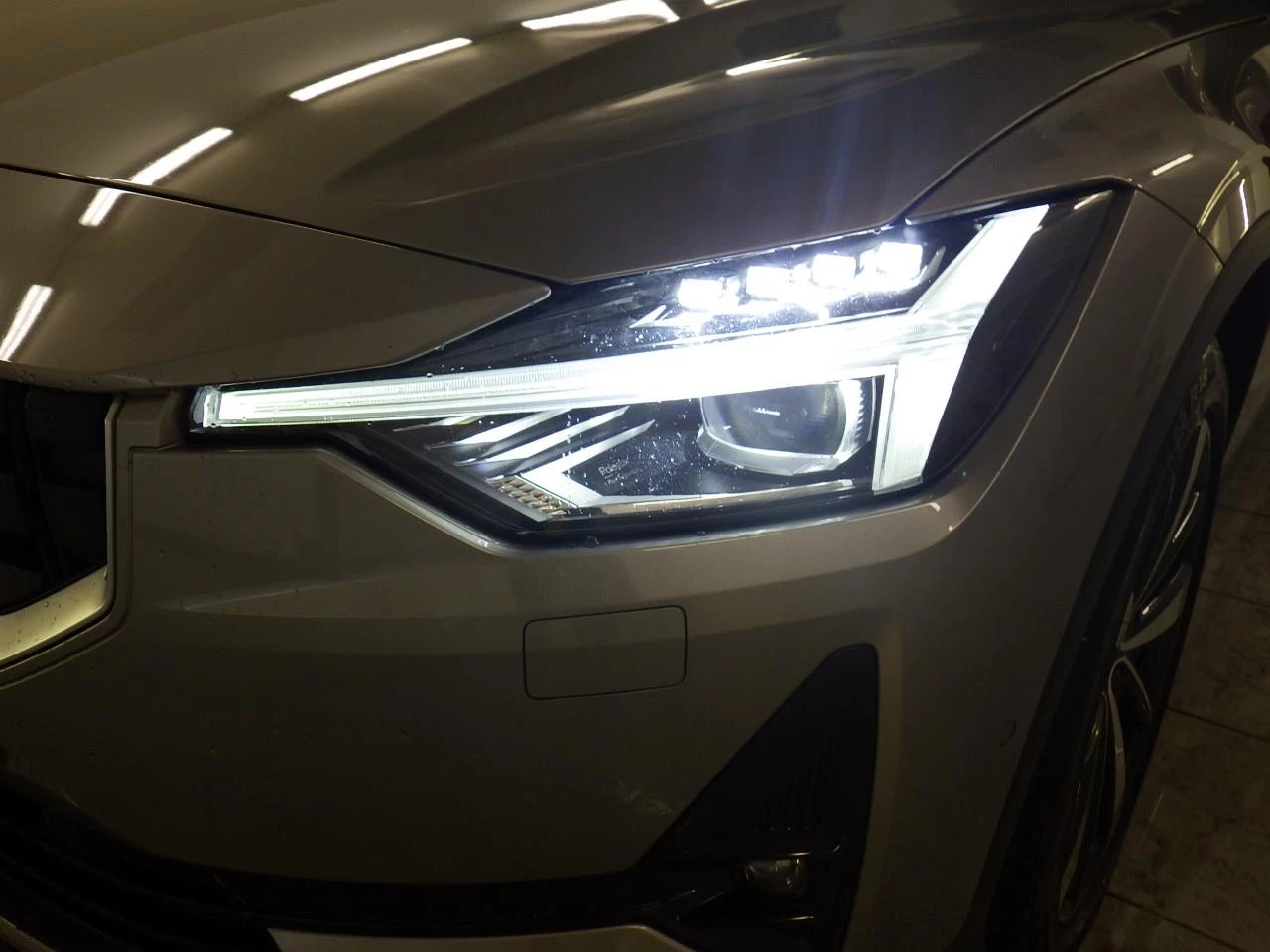 Hoofdafbeelding Polestar 2