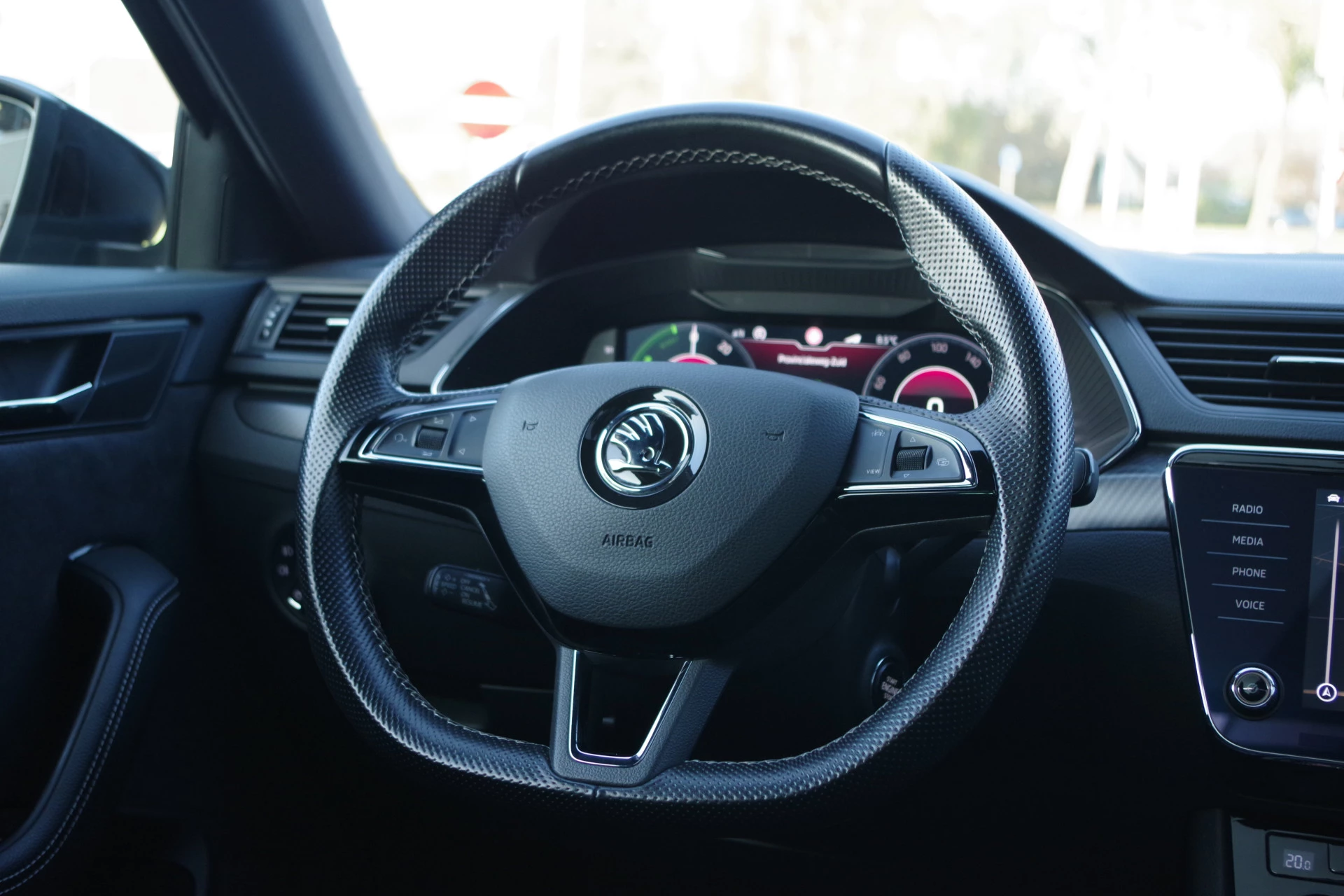 Hoofdafbeelding Škoda Superb