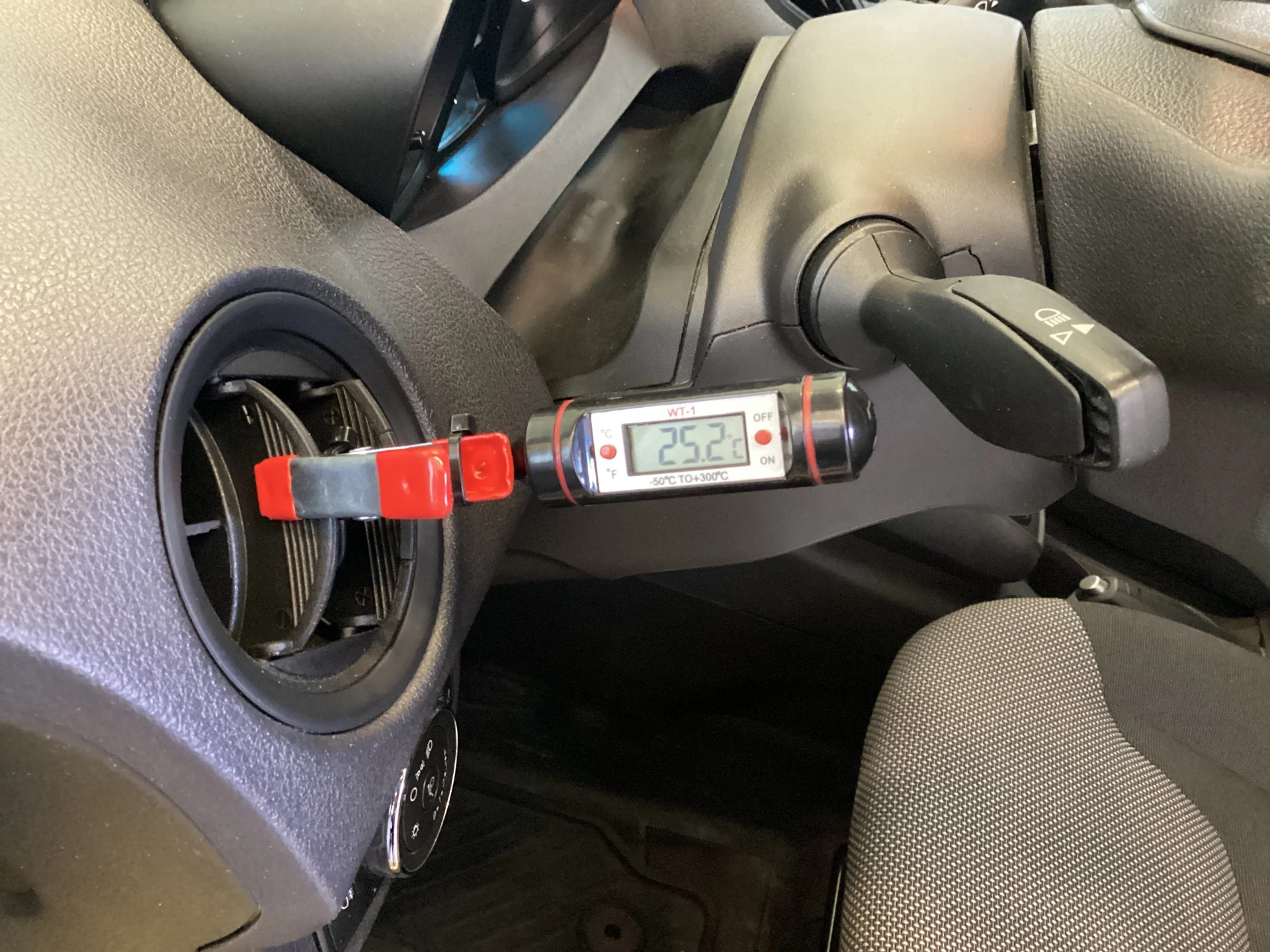 Hoofdafbeelding Ford Transit Courier