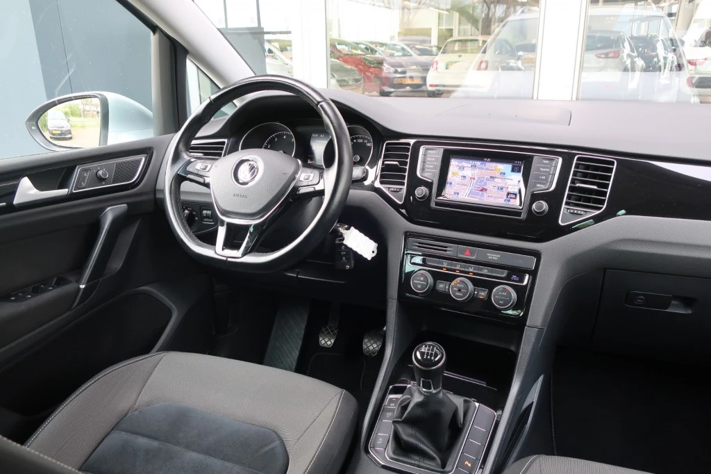 Hoofdafbeelding Volkswagen Golf Sportsvan