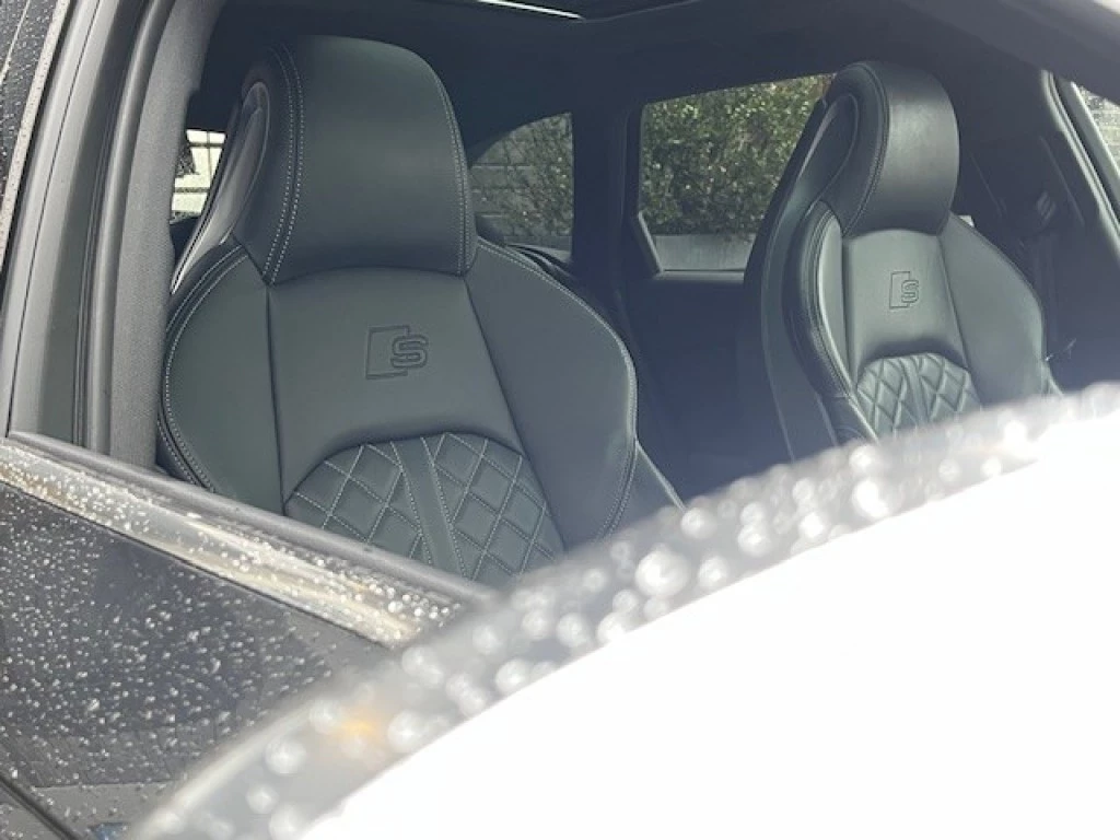 Hoofdafbeelding Audi S4