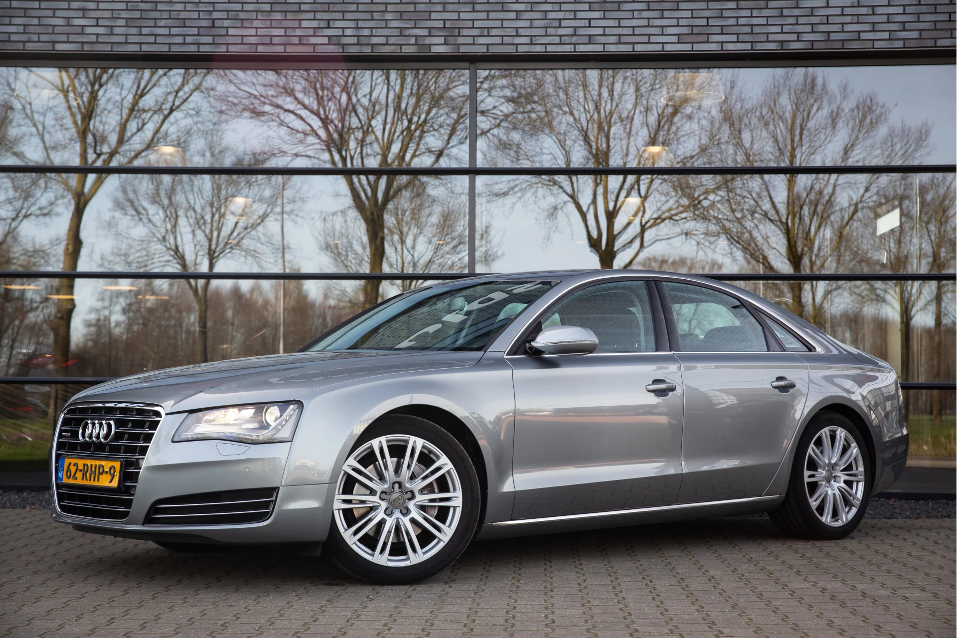 Hoofdafbeelding Audi A8