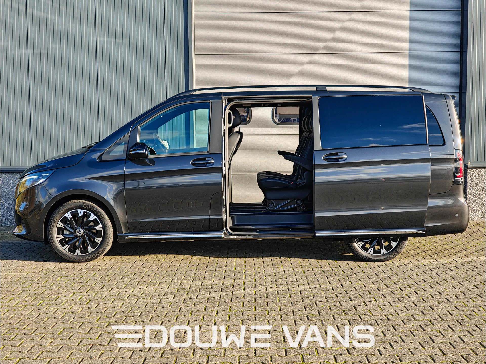 Hoofdafbeelding Mercedes-Benz EQV
