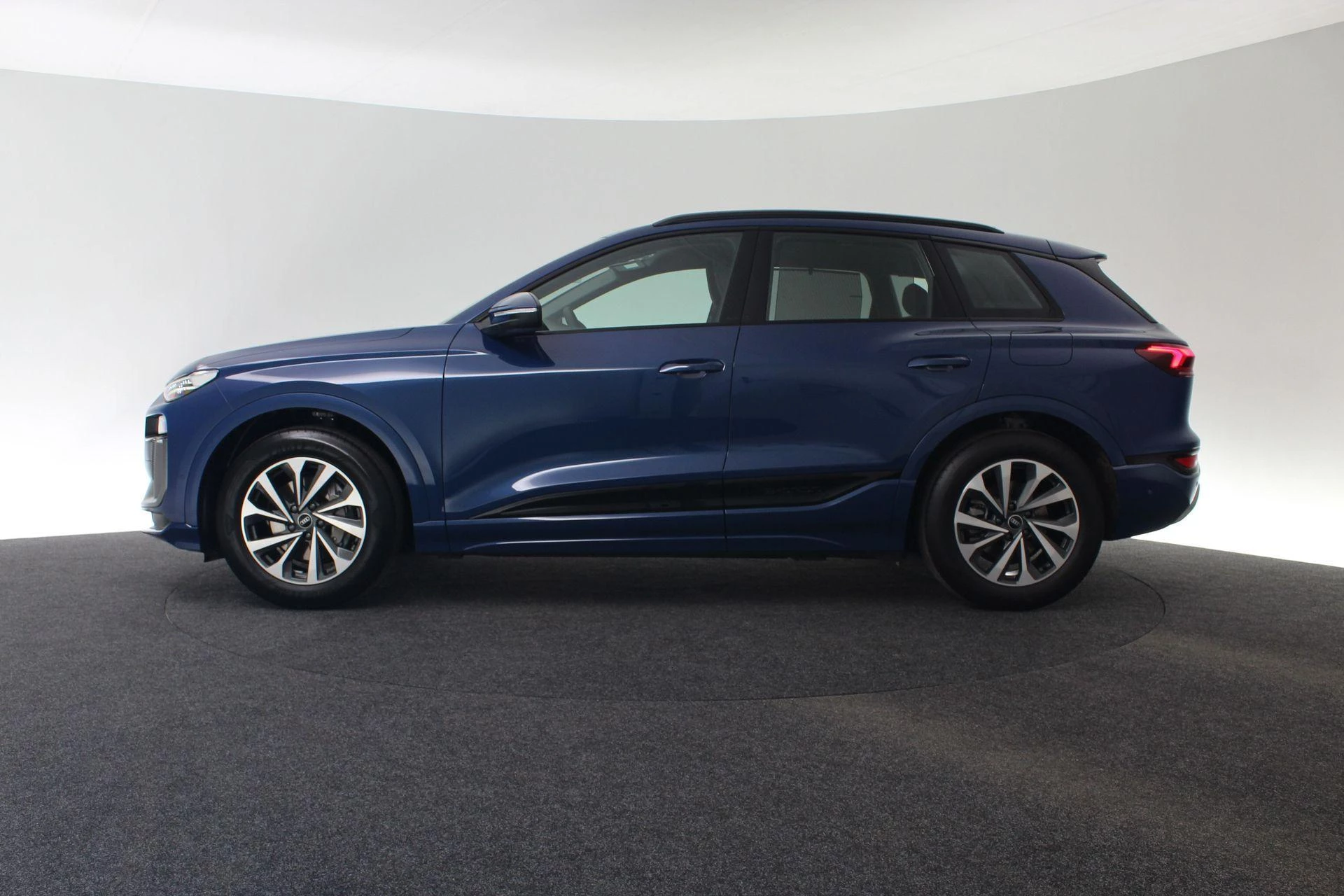 Hoofdafbeelding Audi Q6 e-tron