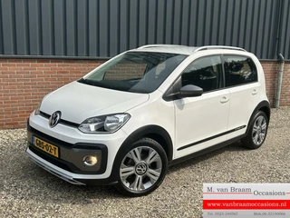 Hoofdafbeelding Volkswagen up! Volkswagen Up! 1.0 TSI 90PK BMT Cross up! Pdc/Stoelverwarming/Lmv/Airco
