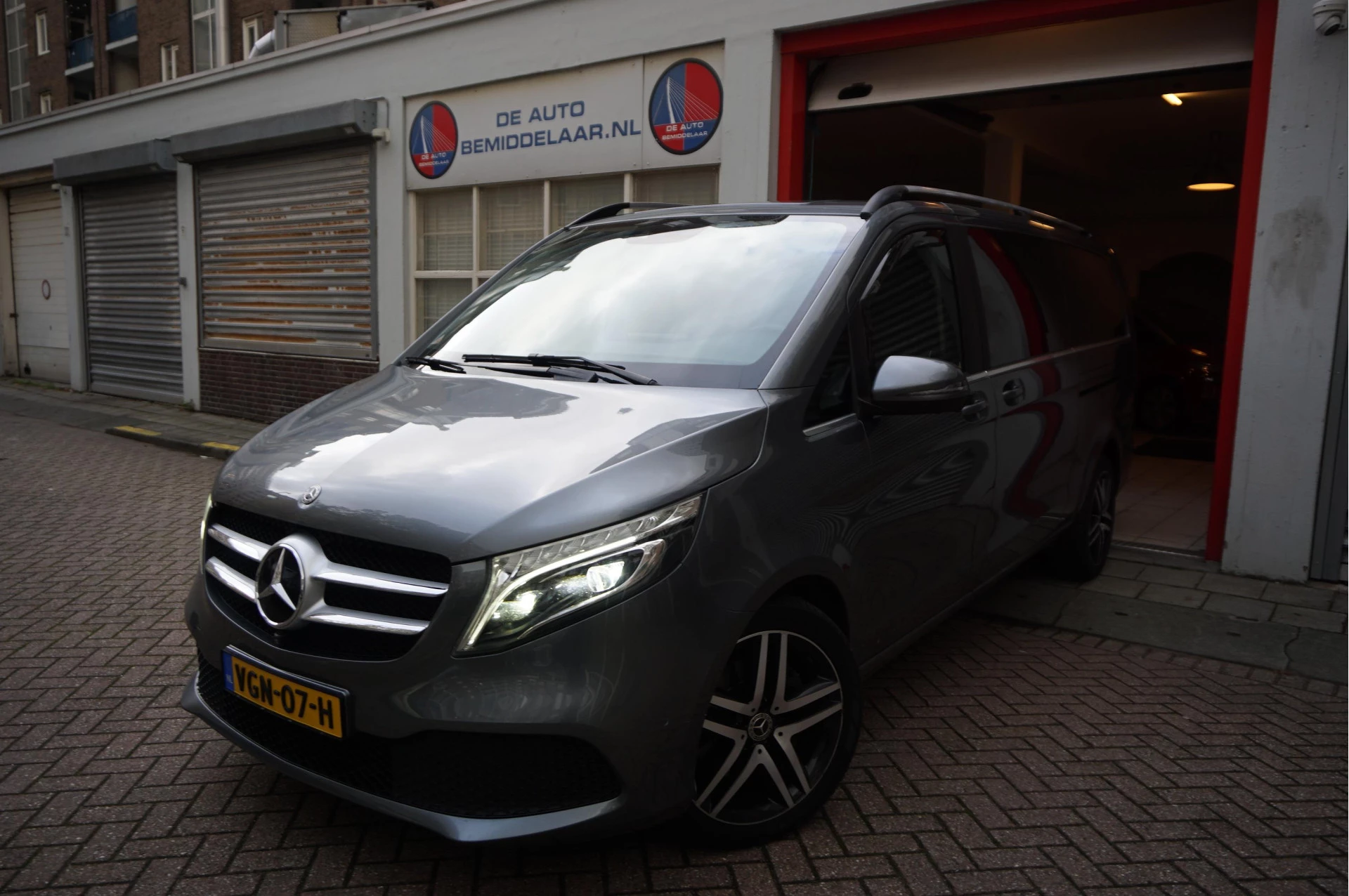 Hoofdafbeelding Mercedes-Benz V-Klasse