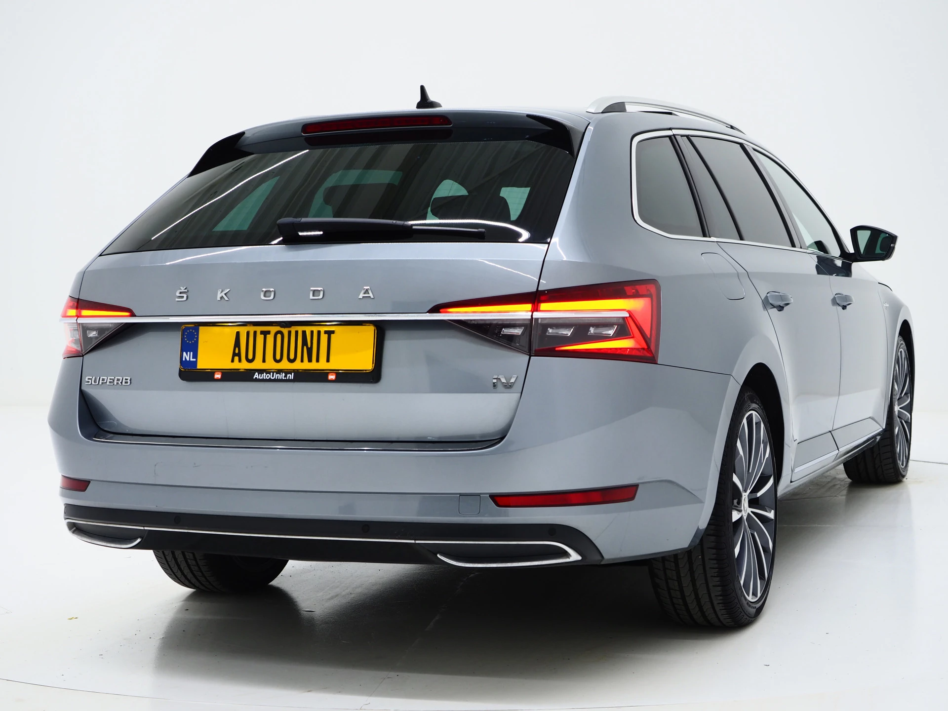 Hoofdafbeelding Škoda Superb