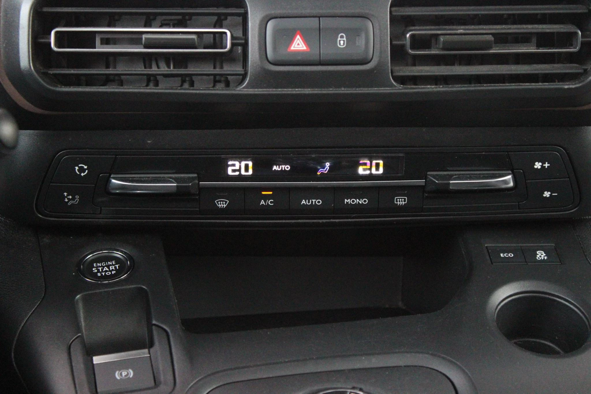 Hoofdafbeelding Peugeot Rifter