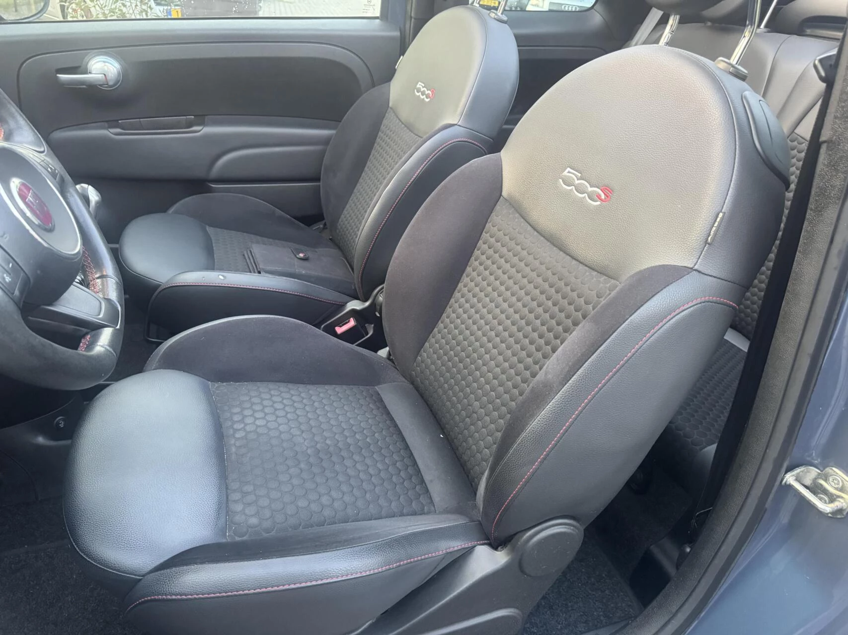 Hoofdafbeelding Fiat 500C