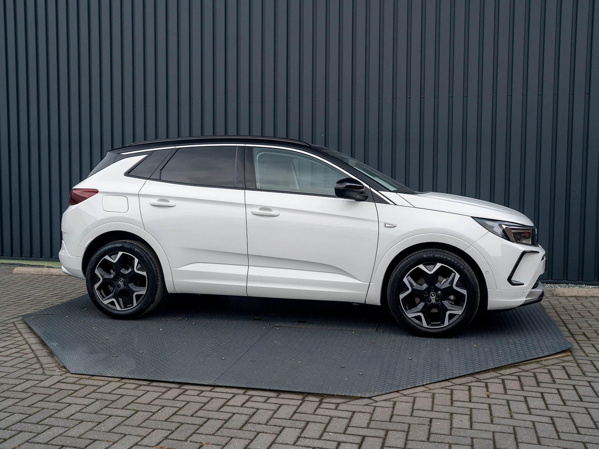 Hoofdafbeelding Opel Grandland