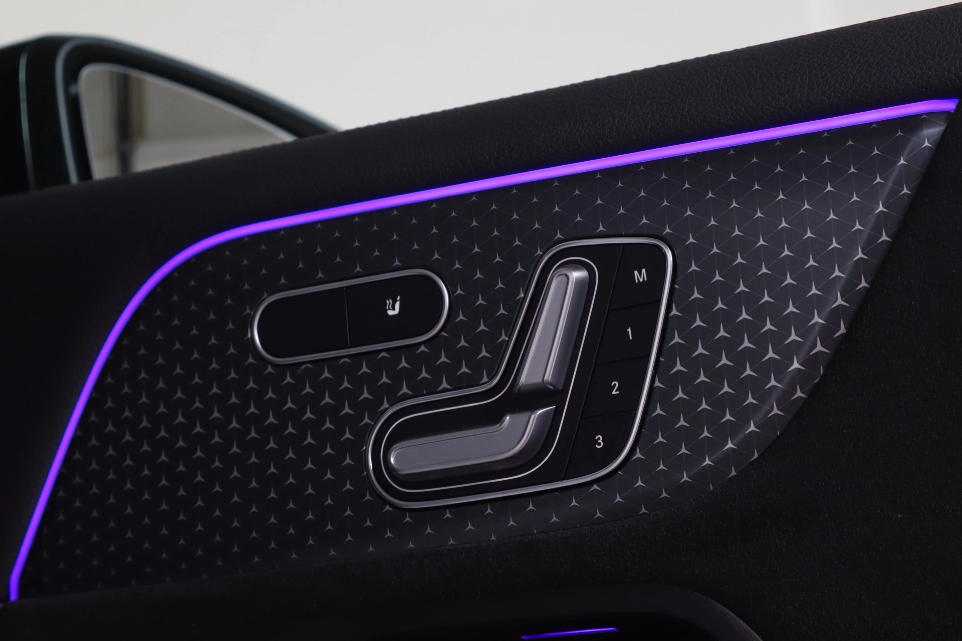 Hoofdafbeelding Mercedes-Benz EQA