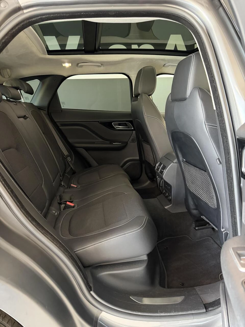 Hoofdafbeelding Jaguar F-PACE