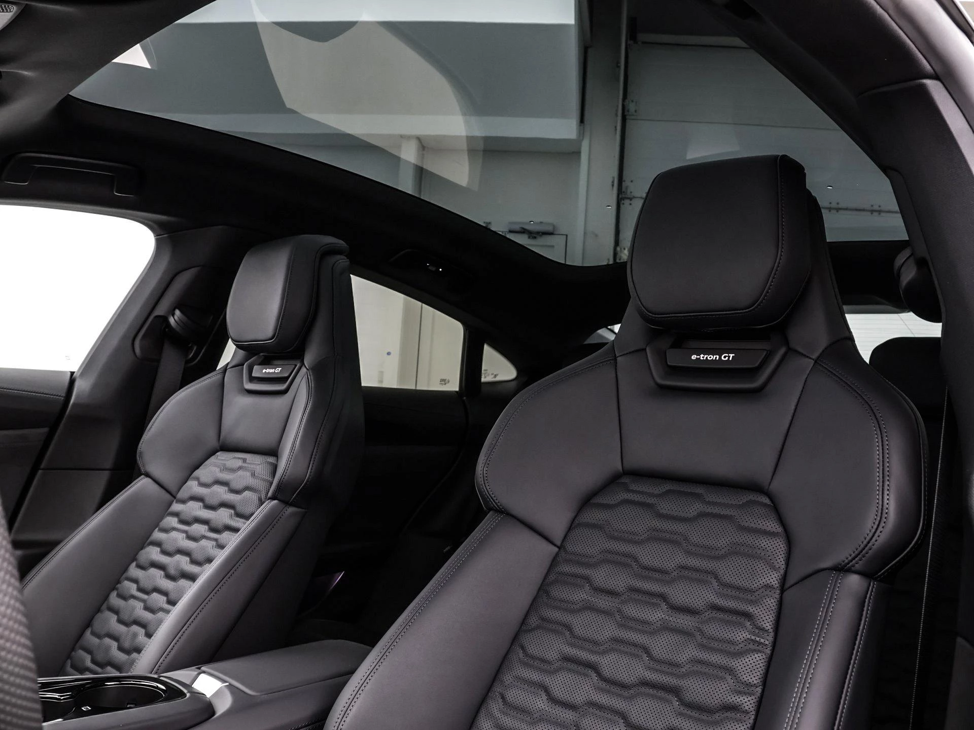 Hoofdafbeelding Audi e-tron GT