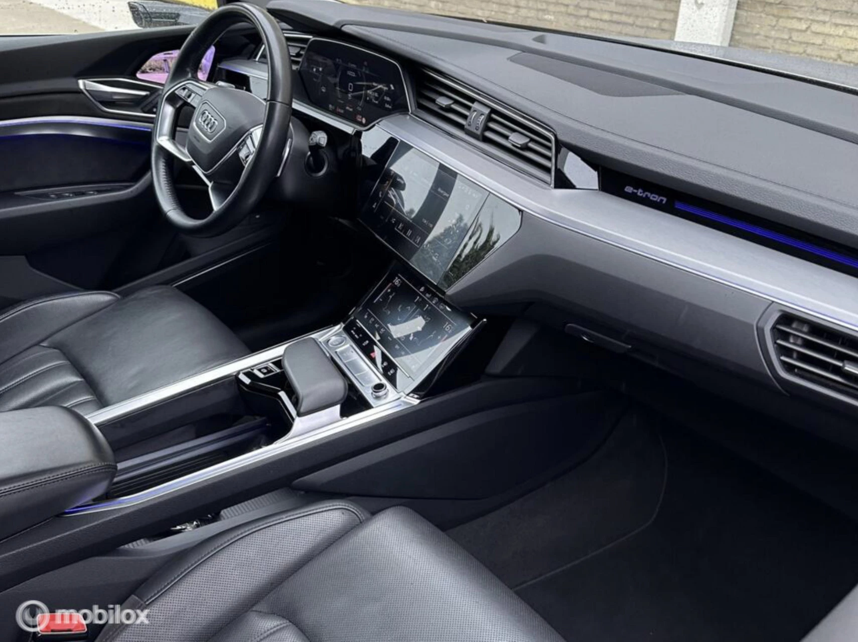 Hoofdafbeelding Audi e-tron