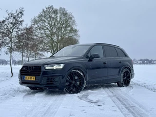 Hoofdafbeelding Audi SQ7 Audi SQ7|Grijs kenteken|B&O|4-wiel best.|Keramisch|topstaat!