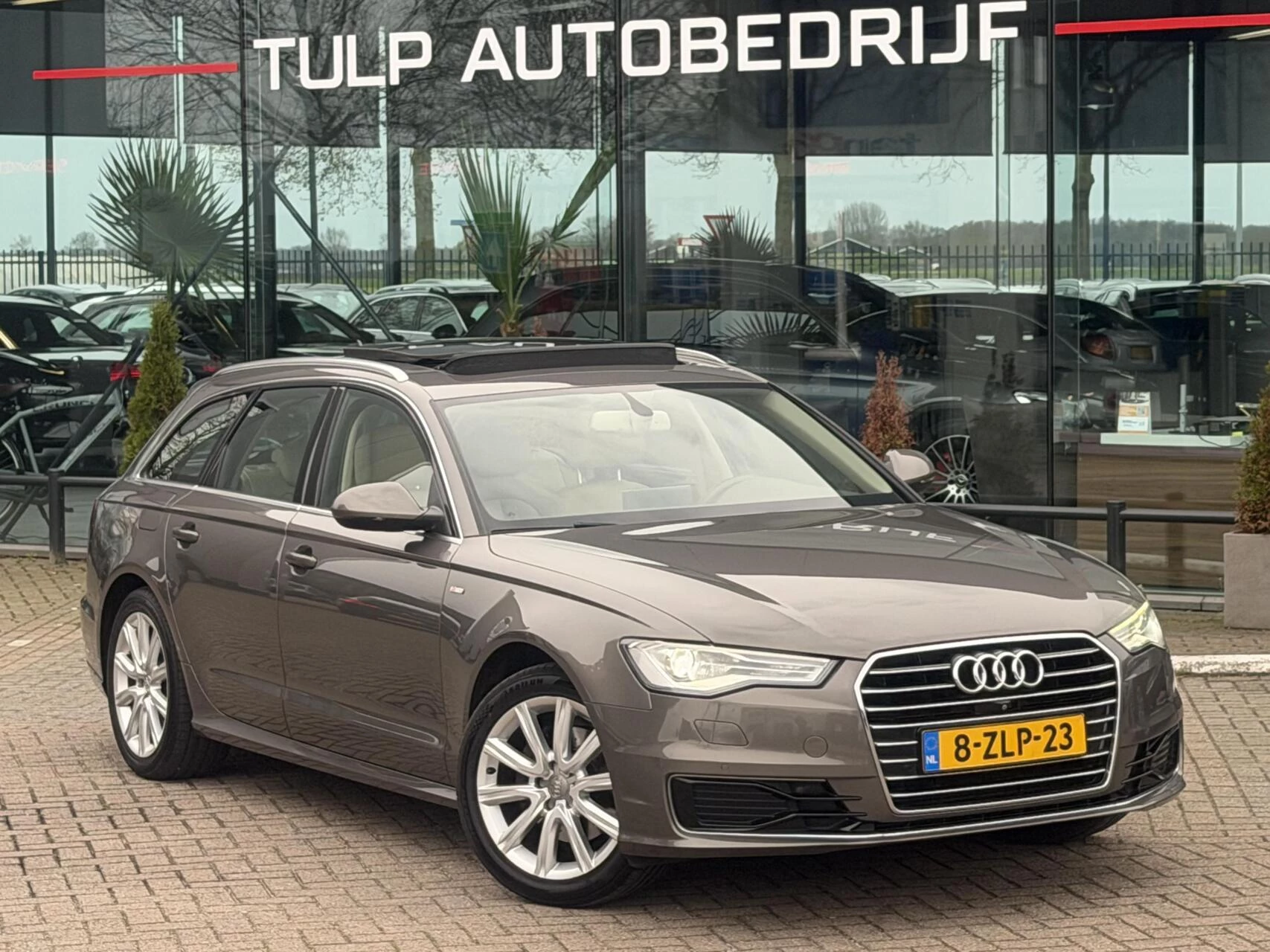 Hoofdafbeelding Audi A6