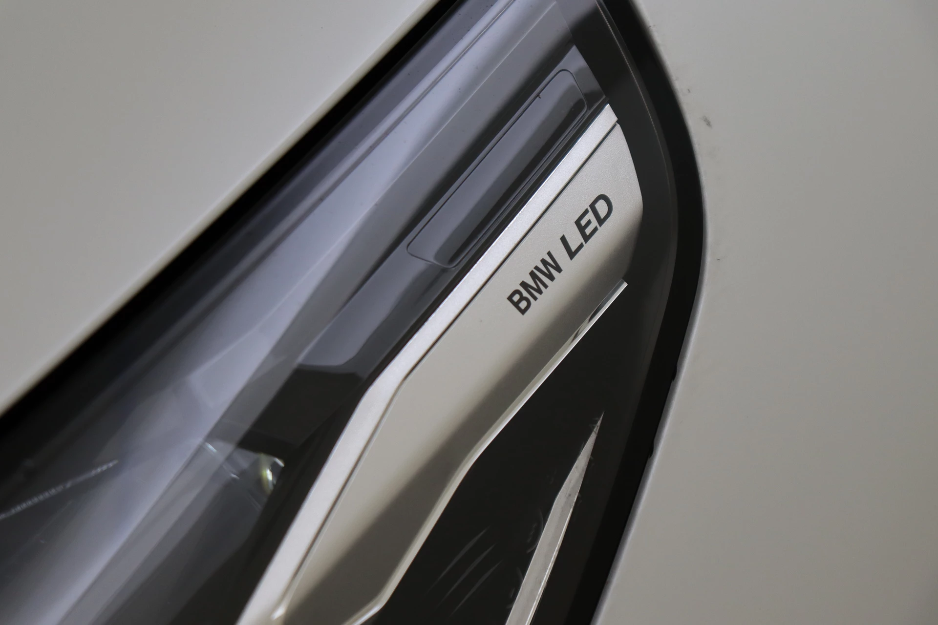 Hoofdafbeelding BMW i5