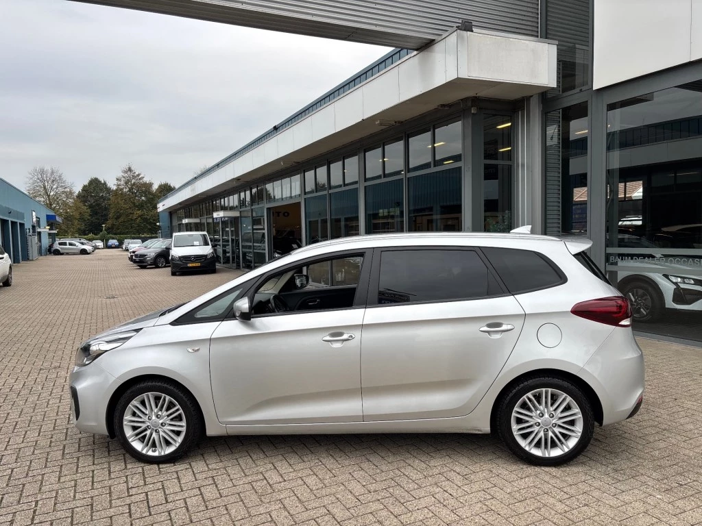 Hoofdafbeelding Kia Carens