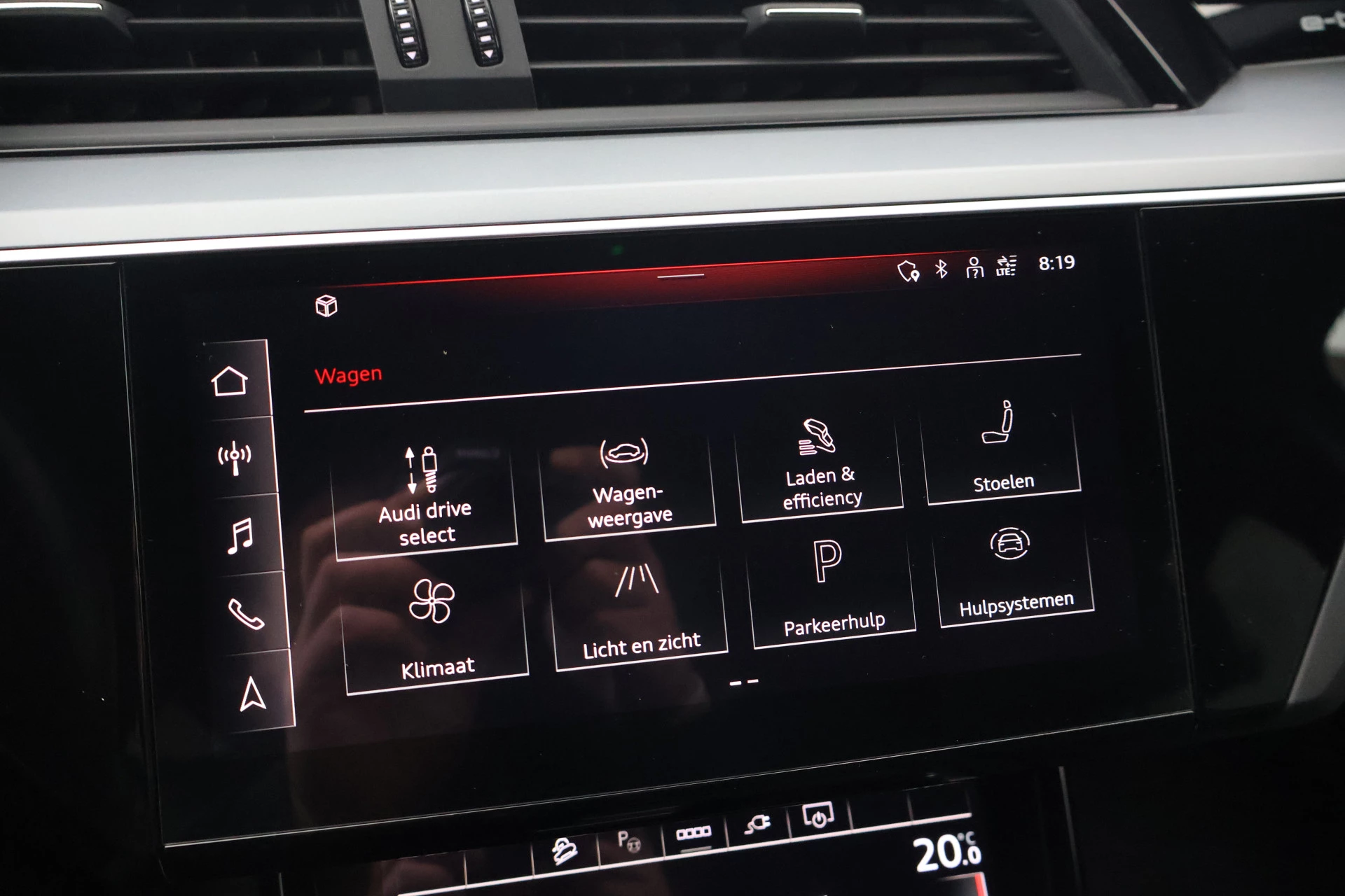 Hoofdafbeelding Audi e-tron