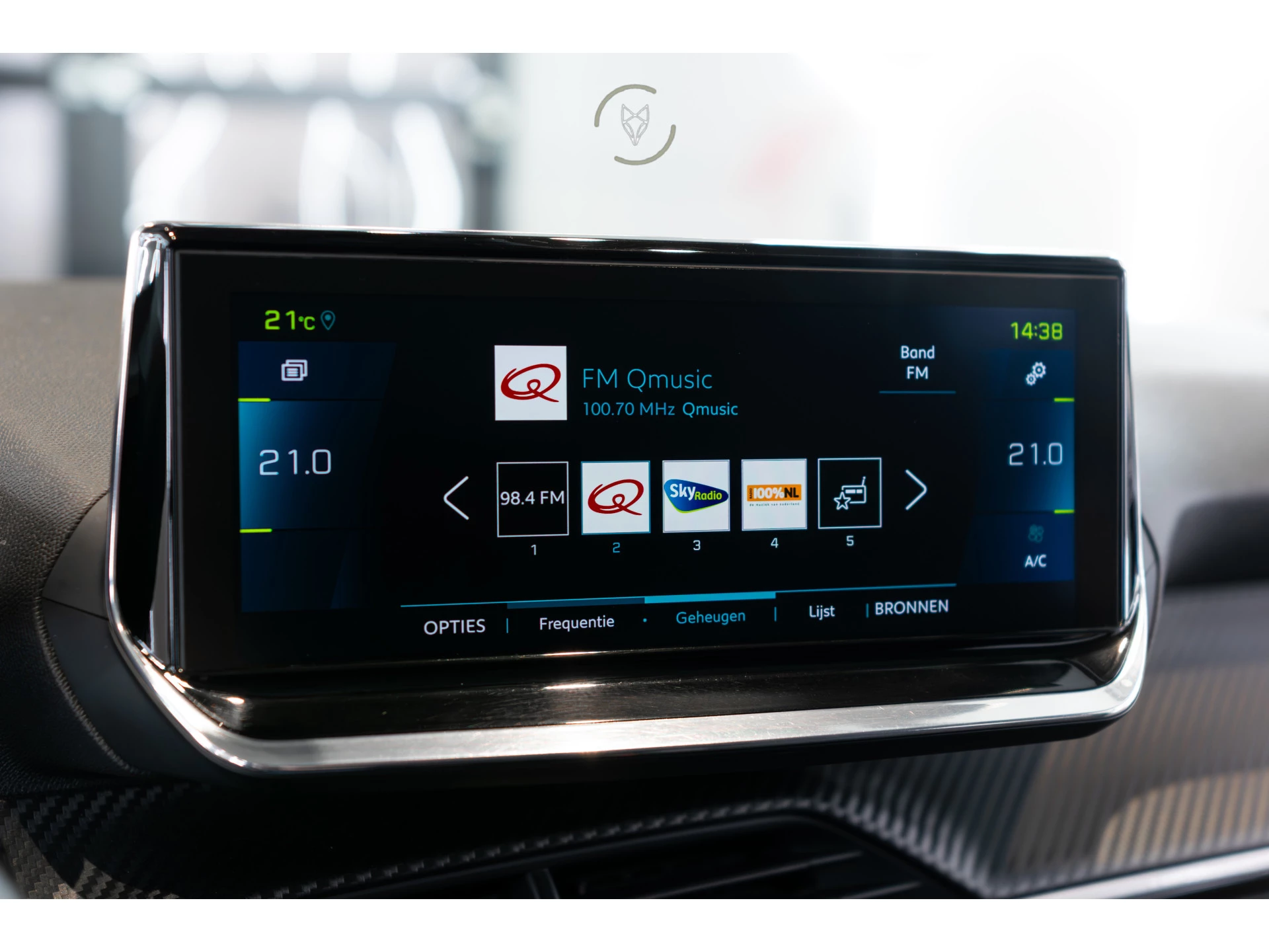 Hoofdafbeelding Peugeot e-208