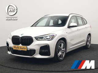 BMW X1 xDrive25e M Sport Plug In Hybrid 222pk Dealer O.H PHEV | Trekhaak Afneembaar | Cruise Control | Lederen Sportstoelen Verwarmd | Bluetooth | Sfeerverlichting | Sportstuur Leder | Navigatie | DAB | 18" LM |