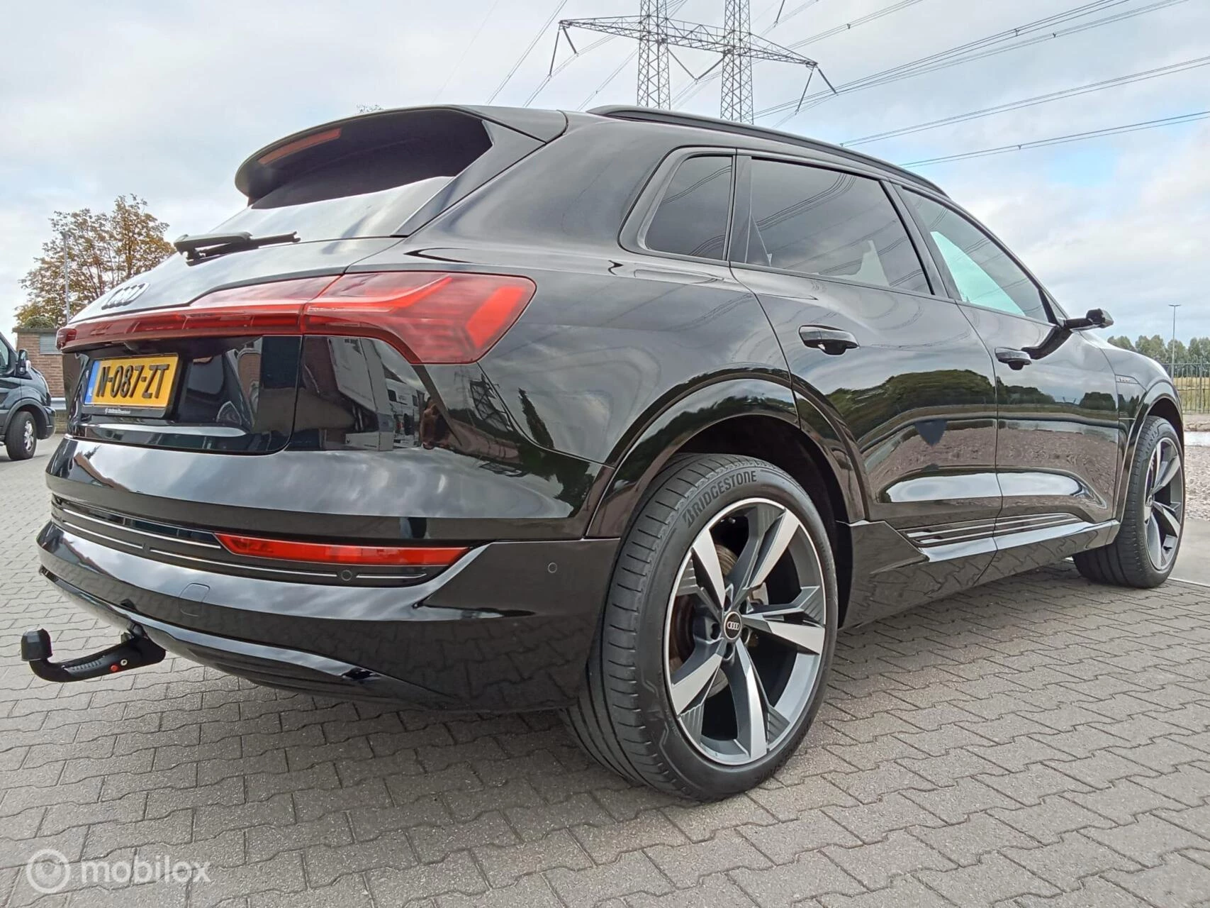 Hoofdafbeelding Audi e-tron