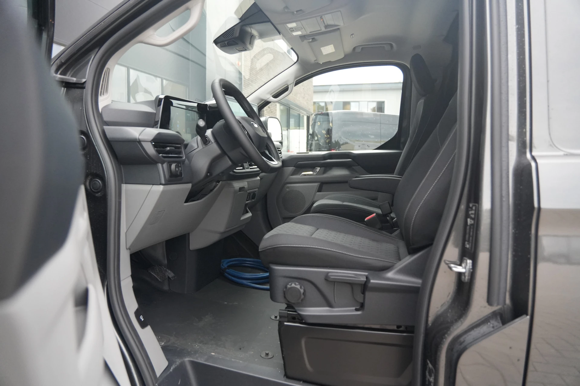 Hoofdafbeelding Ford E-Transit Custom