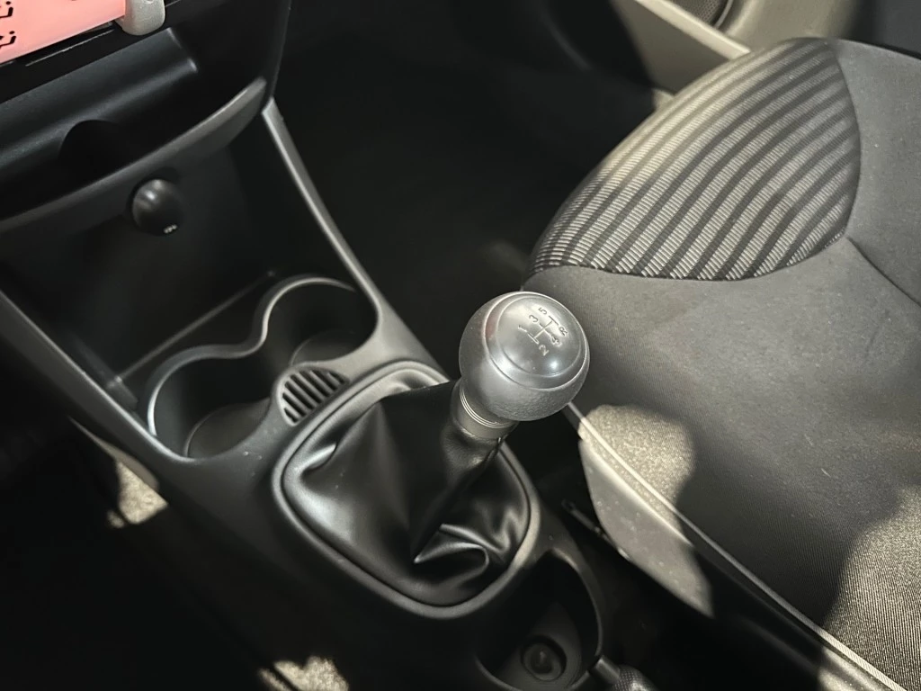 Hoofdafbeelding Peugeot 107