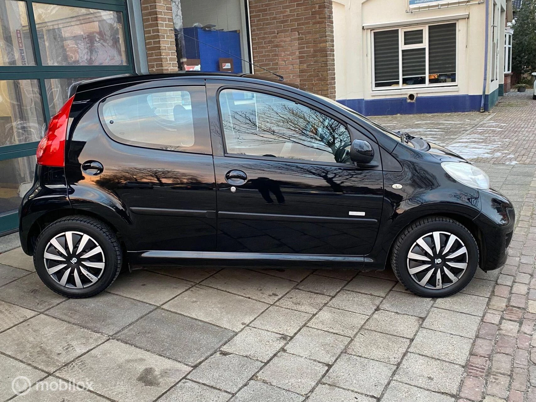 Hoofdafbeelding Peugeot 107