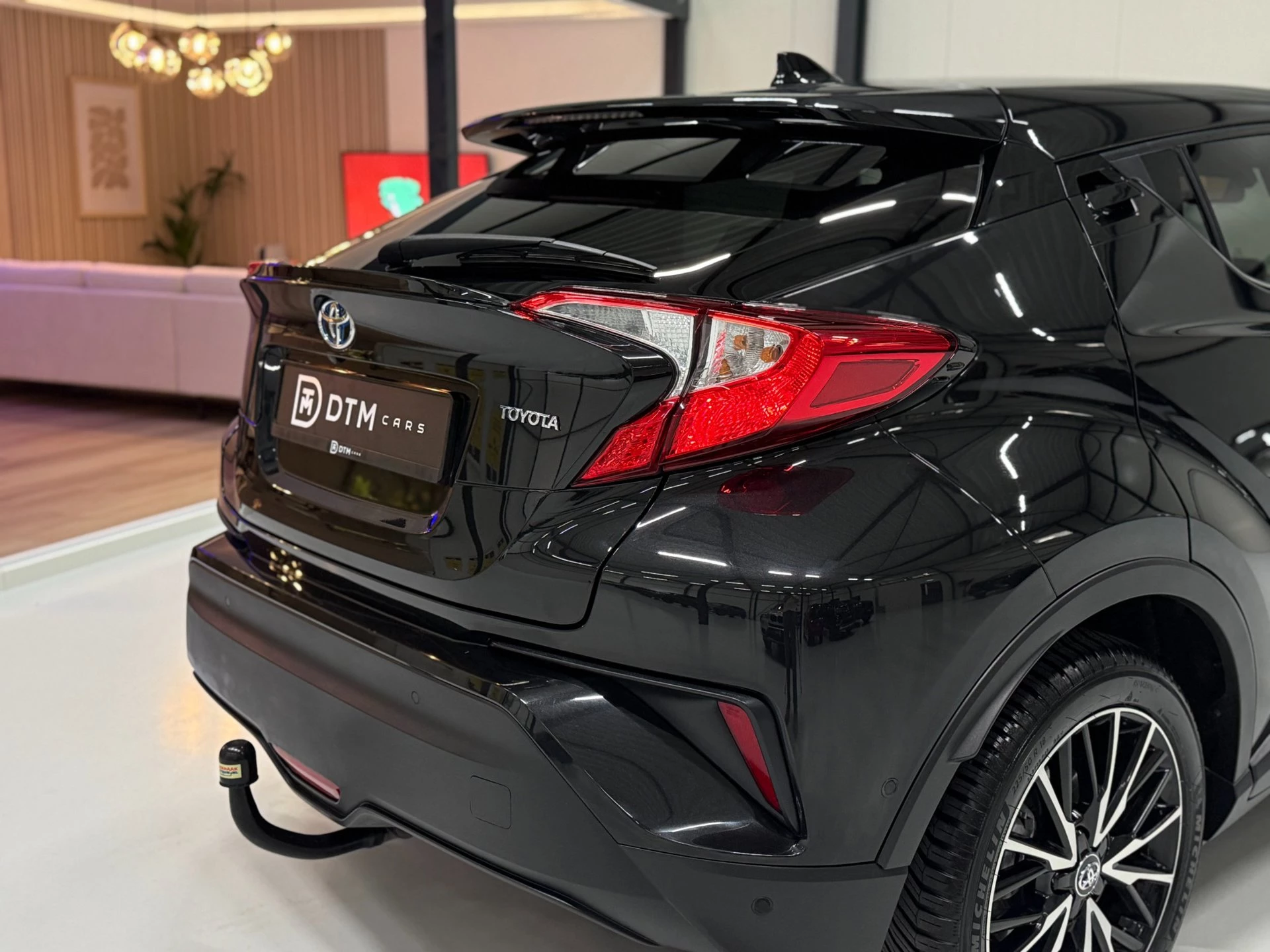 Hoofdafbeelding Toyota C-HR